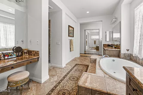 Bath - 7274 Hightop St, Moorpark, CA 93021 photo 4 of 10