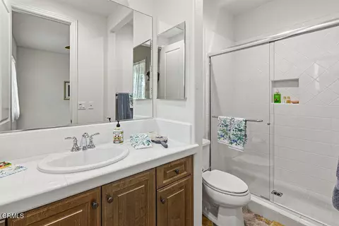 Bath - 7274 Hightop St, Moorpark, CA 93021 photo 10 of 10