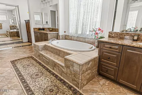 Bath - 7274 Hightop St, Moorpark, CA 93021 photo 5 of 10
