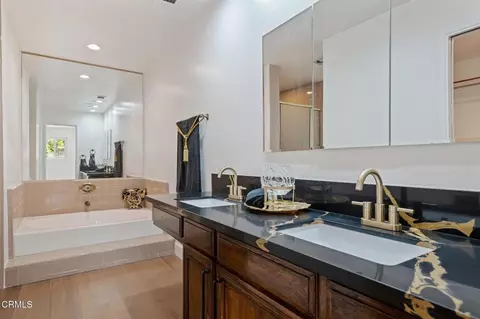 66 Paseo Esplendido, Camarillo, CA 93010 photo 22