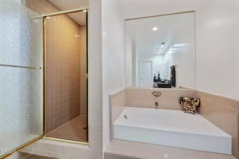66 Paseo Esplendido, Camarillo, CA 93010 photo 23