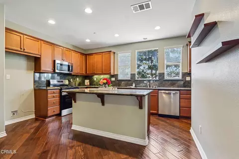 Kitchen - 4505 Via Del Sol, Camarillo, CA 93012 photo 1 of 4
