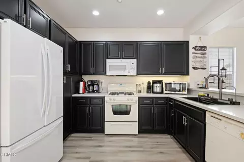 1842 Sonata Dr, Oxnard, CA 93030 photo 8