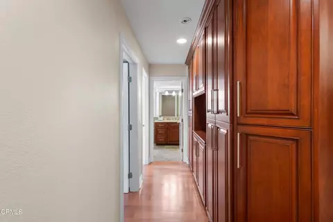 Entry Way - 2114 Vina Del Mar, Oxnard, CA 93035 photo 5 of 9