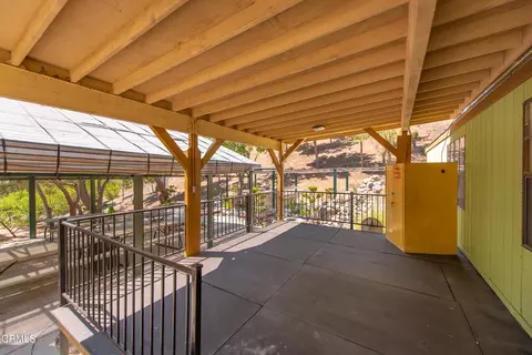 8450 Waters Rd, Moorpark, CA 93021 photo 13