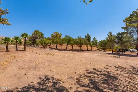 8450 Waters Rd, Moorpark, CA 93021 photo 28