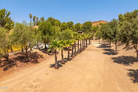8450 Waters Rd, Moorpark, CA 93021 photo 24
