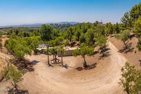 8450 Waters Rd, Moorpark, CA 93021 photo 10