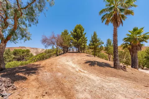 8450 Waters Rd, Moorpark, CA 93021 photo 33