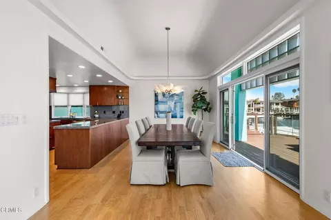 Dining - 2150 Napoli Dr, Oxnard, CA 93035 photo 1 of 2