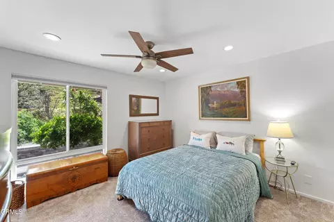Bedroom - 1098 Garrido Ct, Camarillo, CA 93010 photo 1 of 4