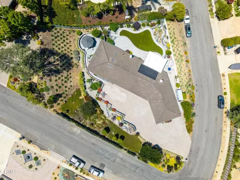 View/Area - 1098 Garrido Ct, Camarillo, CA 93010 photo 2 of 3