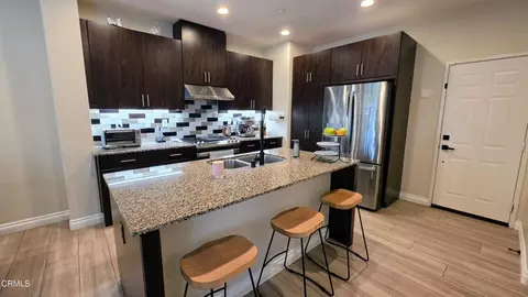 Kitchen - 2704 Riverpark Blvd, Oxnard, CA 93036 photo 2 of 2