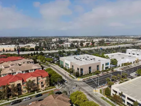 View/Area - 2704 Riverpark Blvd, Oxnard, CA 93036 photo 2 of 5