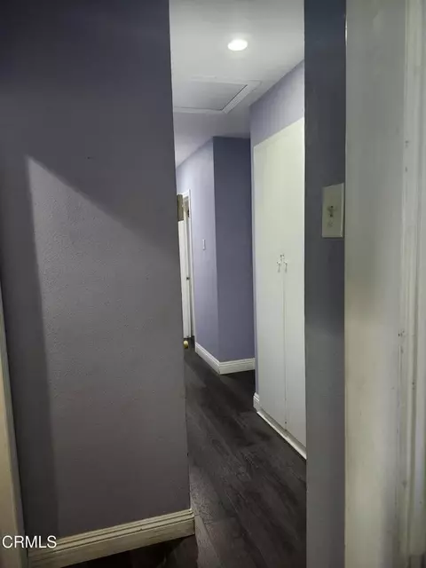 Entry Way - 210 Harding Ave, Oxnard, CA 93030 photo 1 of 1