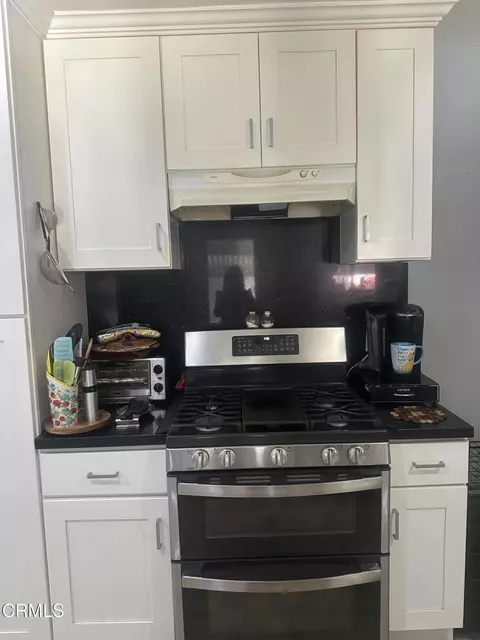 Kitchen - 210 Harding Ave, Oxnard, CA 93030 photo 2 of 2