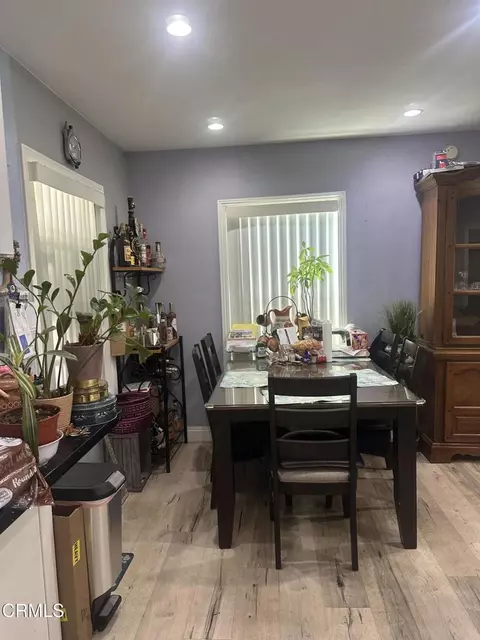 Dining - 210 Harding Ave, Oxnard, CA 93030 photo 2 of 2