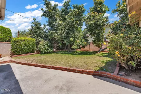 Exterior - 330 E Oakmont Dr, Montebello, CA 90640 photo 1 of 5