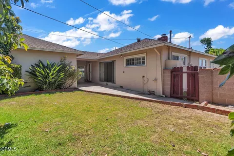 Exterior - 330 E Oakmont Dr, Montebello, CA 90640 photo 3 of 5