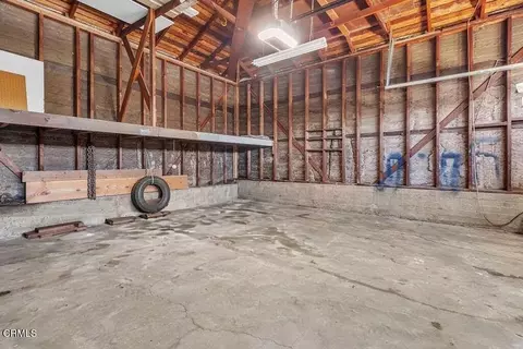 Exterior - 330 E Oakmont Dr, Montebello, CA 90640 photo 5 of 5