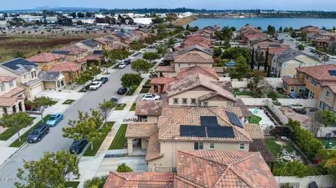 View/Area - 672 Xanadu Way, Oxnard, CA 93036 photo 3 of 15