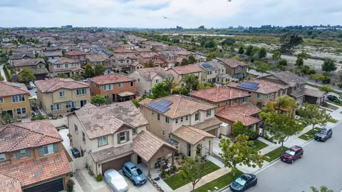 View/Area - 672 Xanadu Way, Oxnard, CA 93036 photo 8 of 15