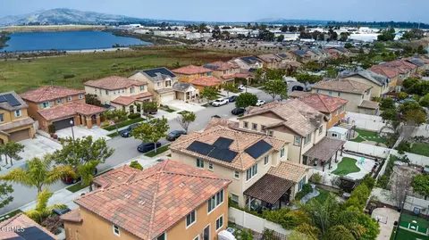 View/Area - 672 Xanadu Way, Oxnard, CA 93036 photo 4 of 15