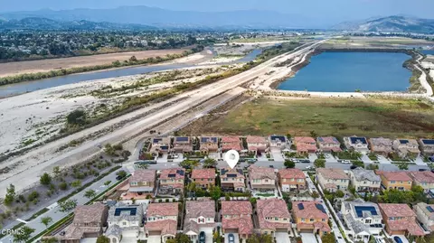 View/Area - 672 Xanadu Way, Oxnard, CA 93036 photo 14 of 15