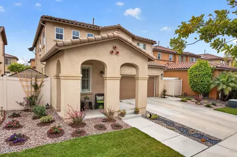 Exterior - 672 Xanadu Way, Oxnard, CA 93036 photo 9 of 11