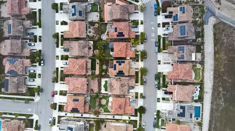 View/Area - 672 Xanadu Way, Oxnard, CA 93036 photo 10 of 15