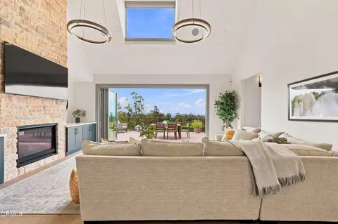 Living - 1157 Glenview Rd, Montecito, CA 93108 photo 3 of 6