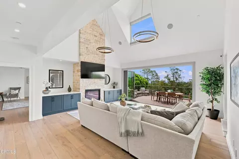 Living - 1157 Glenview Rd, Montecito, CA 93108 photo 2 of 6