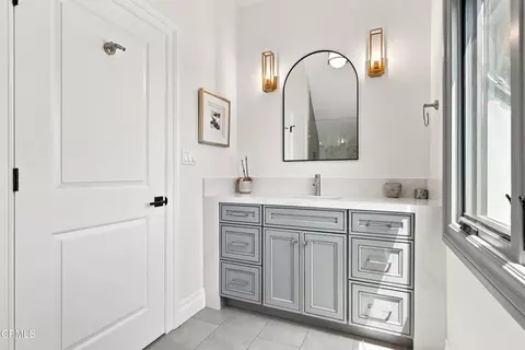 Bath - 1157 Glenview Rd, Montecito, CA 93108 photo 8 of 9