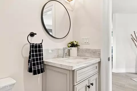 Bath - 1157 Glenview Rd, Montecito, CA 93108 photo 2 of 9
