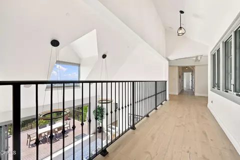 Entry Way - 1157 Glenview Rd, Montecito, CA 93108 photo 6 of 7