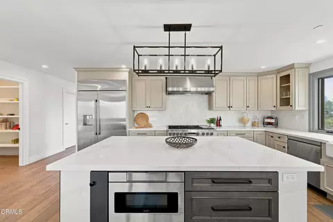 Kitchen - 1157 Glenview Rd, Montecito, CA 93108 photo 2 of 7