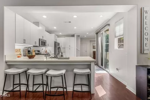 Kitchen - 753 Forest Park Blvd, Oxnard, CA 93036 photo 3 of 3