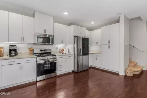 Kitchen - 753 Forest Park Blvd, Oxnard, CA 93036 photo 1 of 3