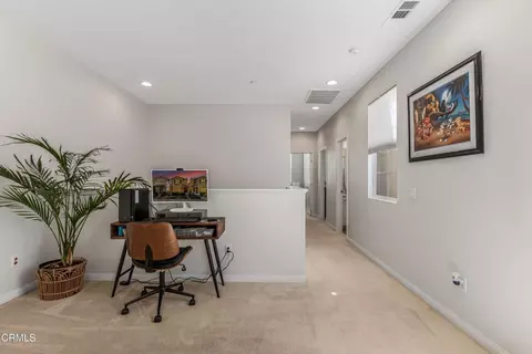 Entry Way - 753 Forest Park Blvd, Oxnard, CA 93036 photo 2 of 3