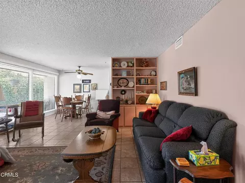 Living - 2163 Palos Ct, Thousand Oaks, CA 91320 photo 3 of 4
