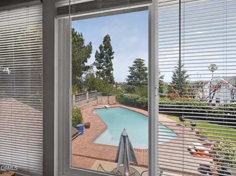 Exterior - 2163 Palos Ct, Thousand Oaks, CA 91320 photo 4 of 5