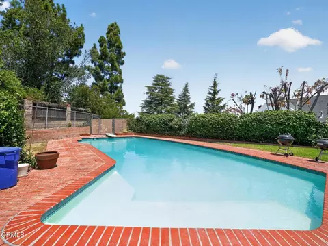 Exterior - 2163 Palos Ct, Thousand Oaks, CA 91320 photo 3 of 5