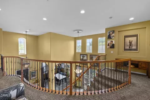 Entry Way - 3418 Glen Abbey Ln, Oxnard, CA 93036 photo 8 of 12