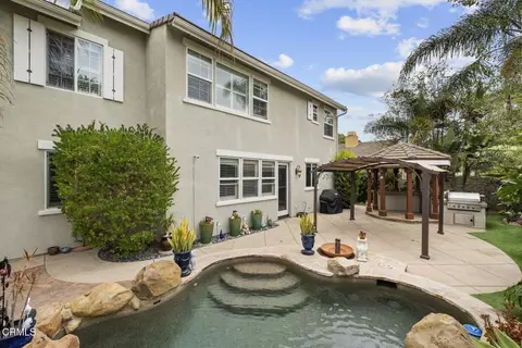 Exterior - 3418 Glen Abbey Ln, Oxnard, CA 93036 photo 12 of 15
