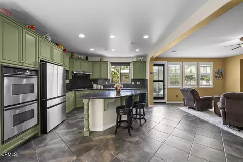 Kitchen - 3418 Glen Abbey Ln, Oxnard, CA 93036 photo 1 of 6