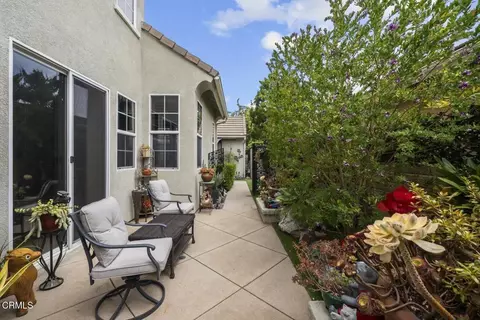 Exterior - 3418 Glen Abbey Ln, Oxnard, CA 93036 photo 8 of 15