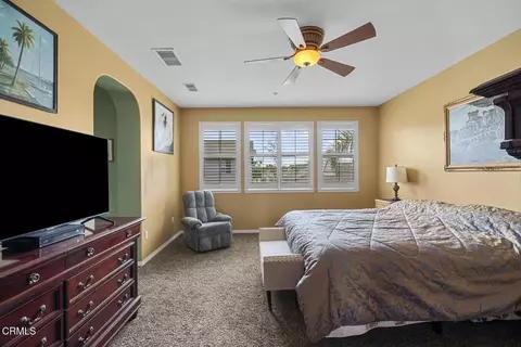 Bedroom - 3418 Glen Abbey Ln, Oxnard, CA 93036 photo 4 of 6