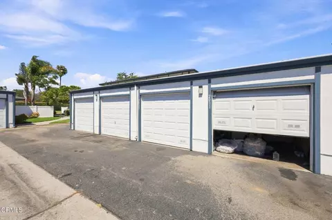 Exterior - 2033 Miramar Walk, Oxnard, CA 93035 photo 7 of 11