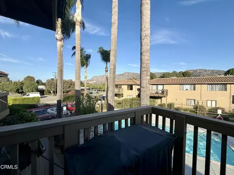 172 S Steckel Dr #36, Santa Paula, CA 93060