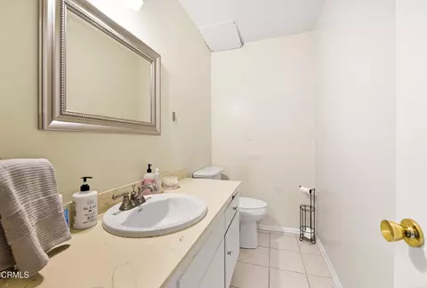 Bath - 1820 Temple Ave, Camarillo, CA 93010 photo 1 of 4